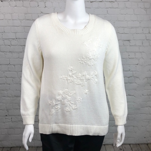 1X 2X Style & Co Winter White Floral Sweater Plus - Picture 2 of 5